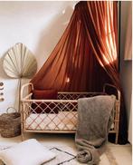 Rotan ledikantje in nieuwstaat, Ophalen, Zo goed als nieuw, Ledikant