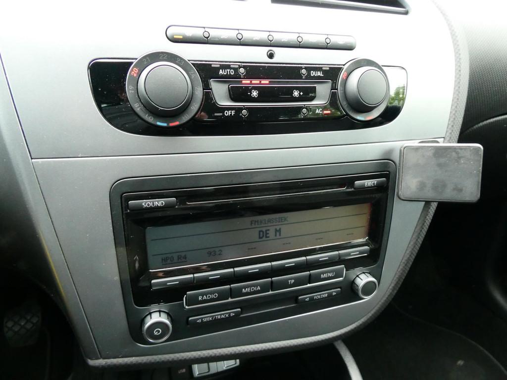 Seat Leon 1.8 TFSI Sport 161pk Clima Cruise 6-bak Historie G, Auto's, Seat, Voorwielaandrijving, Euro 5, Gebruikt, 4 cilinders