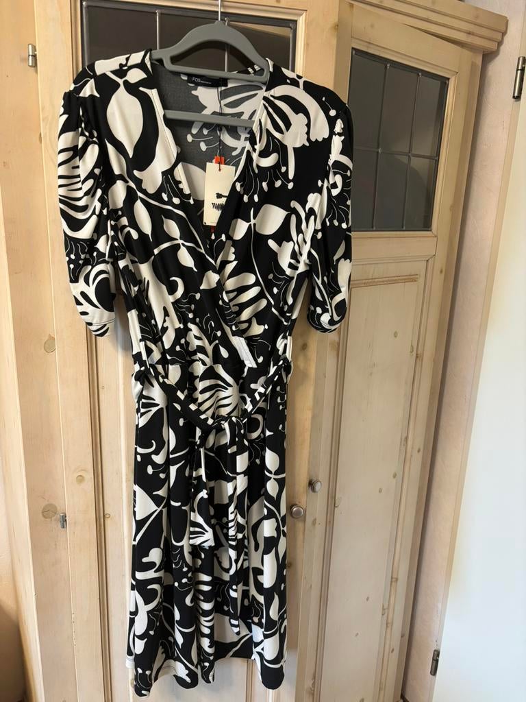 Nieuwe jurk Fos Amsterdam maat L, Kleding | Dames, Jurken, Ophalen of Verzenden, Nieuw, Maat 42/44 (L), Blauw