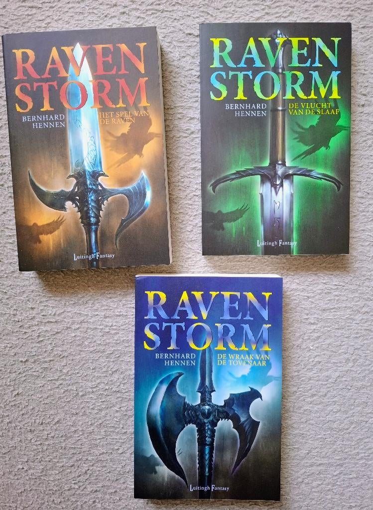 Bernhard Hennen Ravenstorm trilogie + vervolg Ravengod, Ophalen, Zo goed als nieuw, Bernhard Hennen