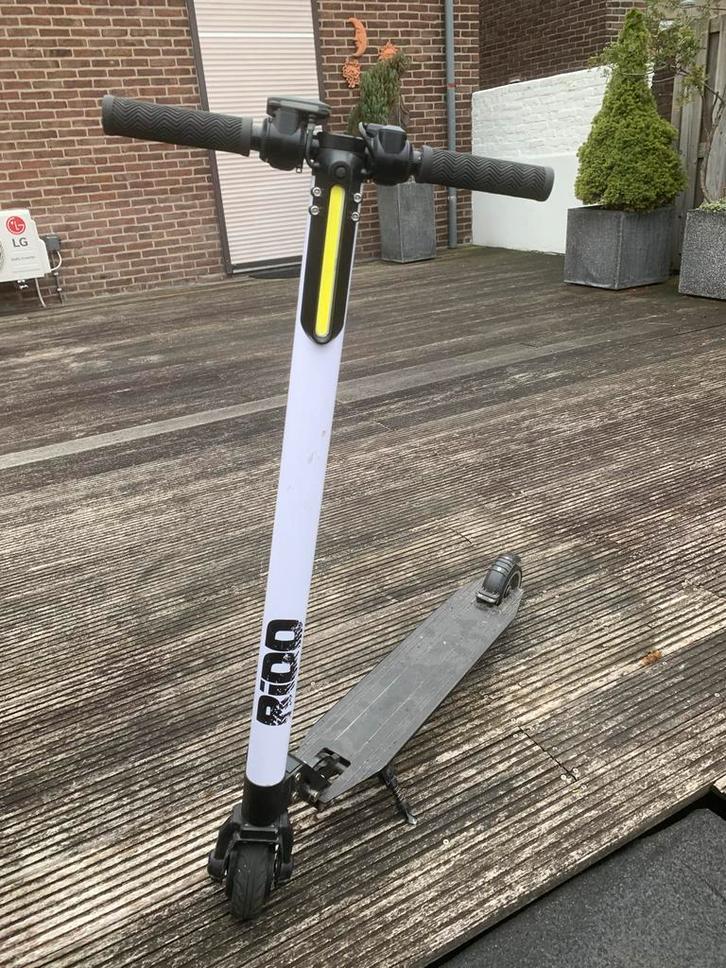 RIDD Elektrische step - Batterij defect, Fietsen en Brommers, Steps, Gebruikt, Elektrische step (E-scooter), Ophalen