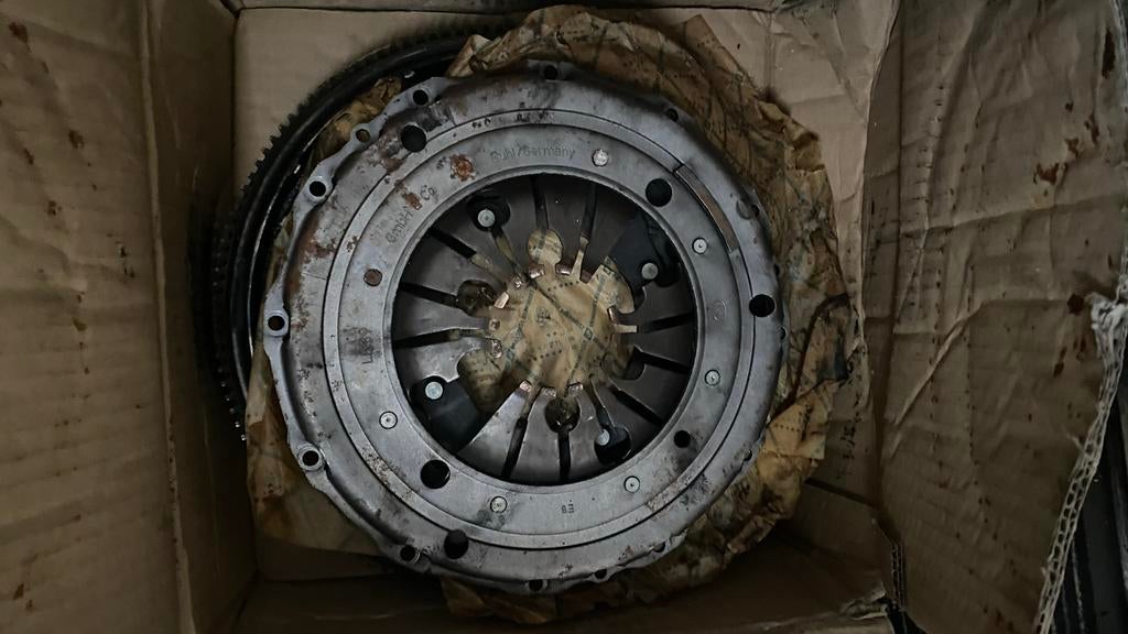 Vliegwiel Audi/VW/Seat - Nieuw in doos, Ophalen of Verzenden, Nieuw, Audi