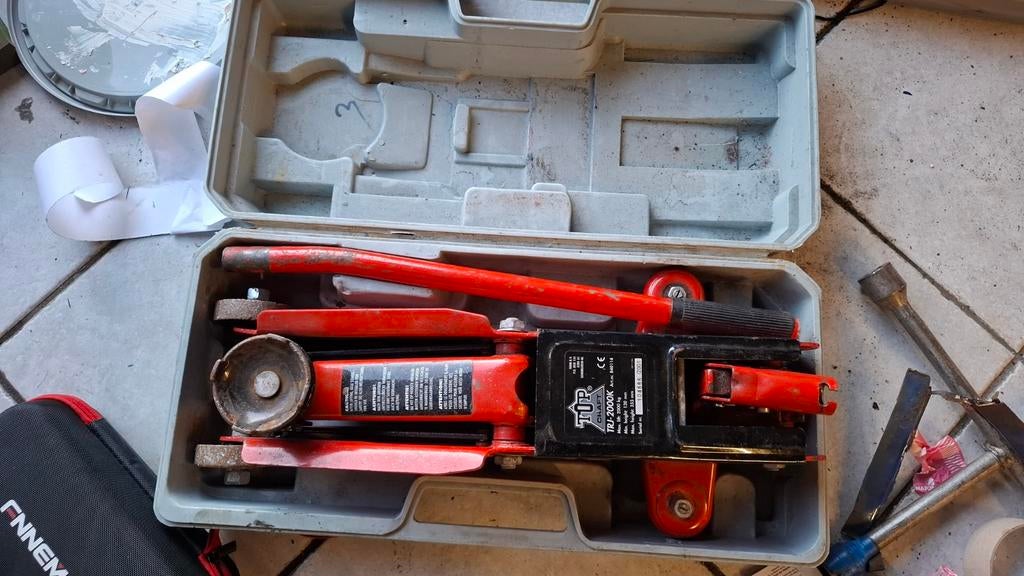 Garagekrik voor auto - Inclusief koffer, Auto diversen, Ophalen, Gebruikt, Hydraulisch, Garagekrik