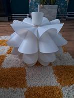 Ikea Knappa hanglamp - in goede staat, Huis en Inrichting, Lampen | Hanglampen, Ophalen, Kunststof, Modern, Scandinavisch, Zo goed als nieuw