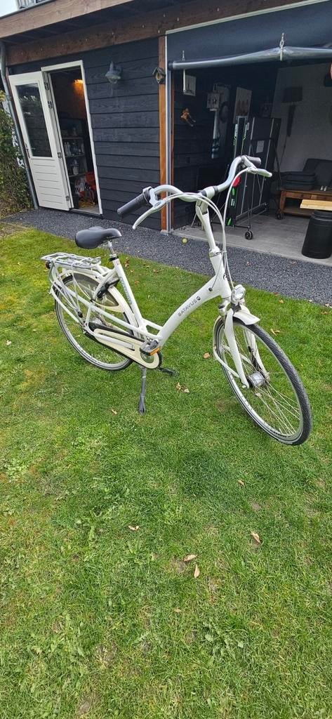 Batavus Mambo 7 damesfiets wit, framemaat 57, Fietsen en Brommers, Fietsen | Dames | Damesfietsen, Ophalen