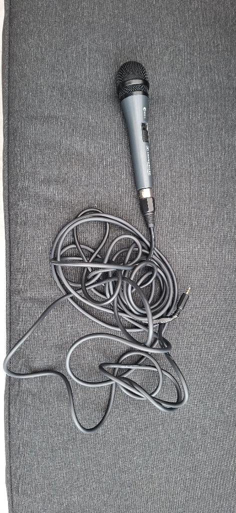 Microfoon, Muziek en Instrumenten, Microfoons, Ophalen, Zo goed als nieuw, Zangmicrofoon