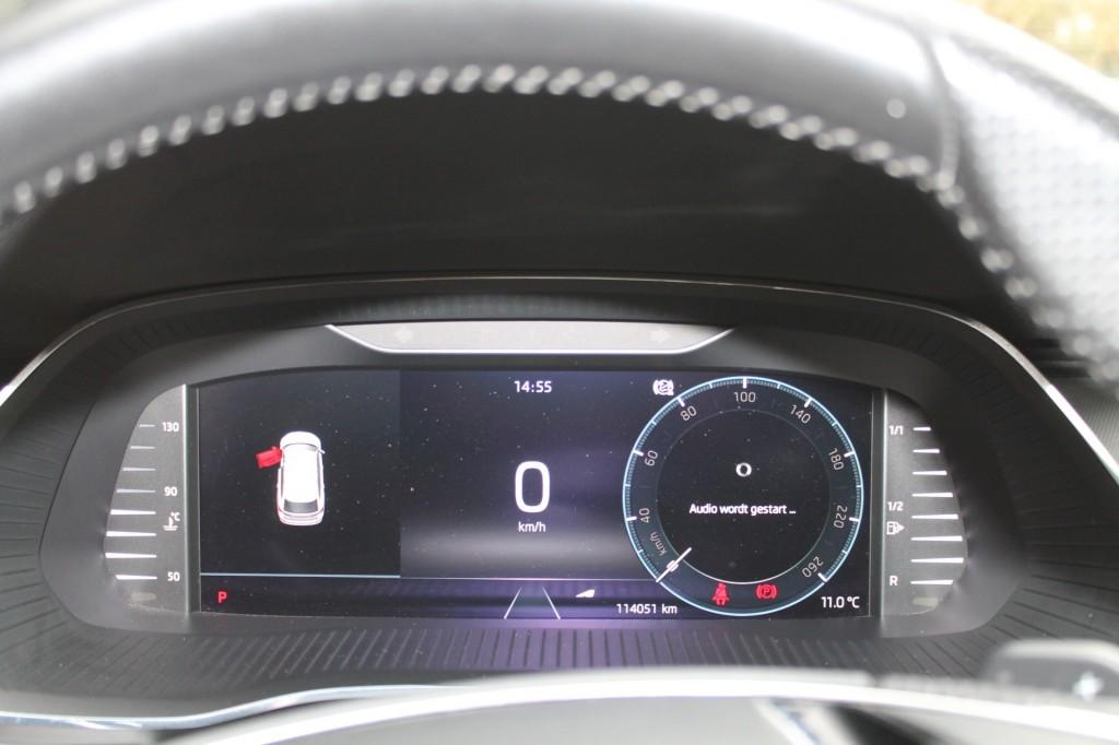 Skoda OCTAVIA 1.0 e-TSI Sport Business AUTOMAAT CLIMA NAVI T, Auto's, Skoda, Automaat, Gebruikt, Met garantie (alle), Wit