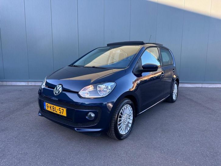 Volkswagen up! 1.0 high up! BlueM. PANORAMADAK | AIRCO | NAP, Auto's, Volkswagen, Bedrijf, Te koop, up!, ABS, Airbags, Alarm, Centrale vergrendeling