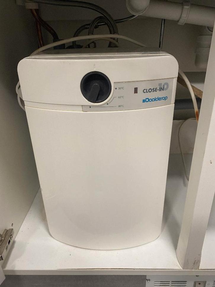 Daalderop Close-In boiler van 10 liter., Doe-het-zelf en Verbouw, Geisers en Boilers, Gebruikt, Boiler, Aardgas, Minder dan 20 liter