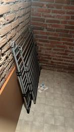 Grijs traphekje, Kinderen en Baby's, Traphekjes, Ophalen of Verzenden, Metaal of IJzer, Minder dan 100 cm, Klemhekje