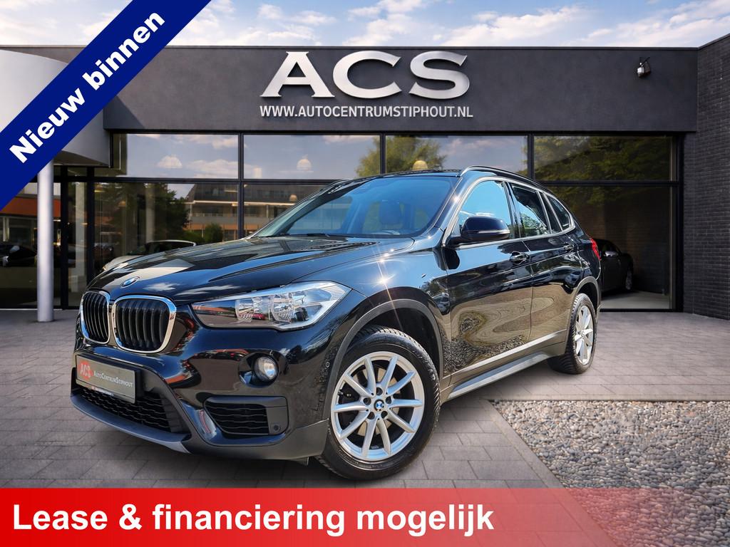 BMW X1 sDrive18i Executive Automaat | M-sport Int. | 100% De, Stof, Gebruikt, Euro 6, Zwart
