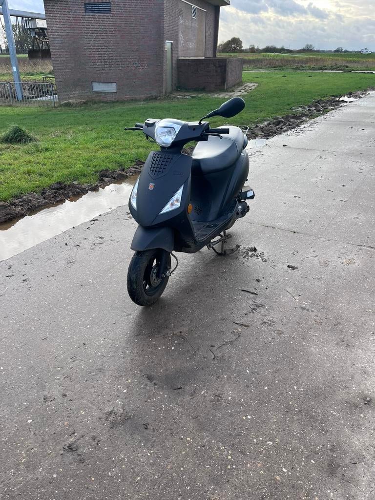 La souris 4 takt injectie 2021, Fietsen en Brommers, Ophalen, Gebruikt, Overige modellen, Maximaal 45 km/u