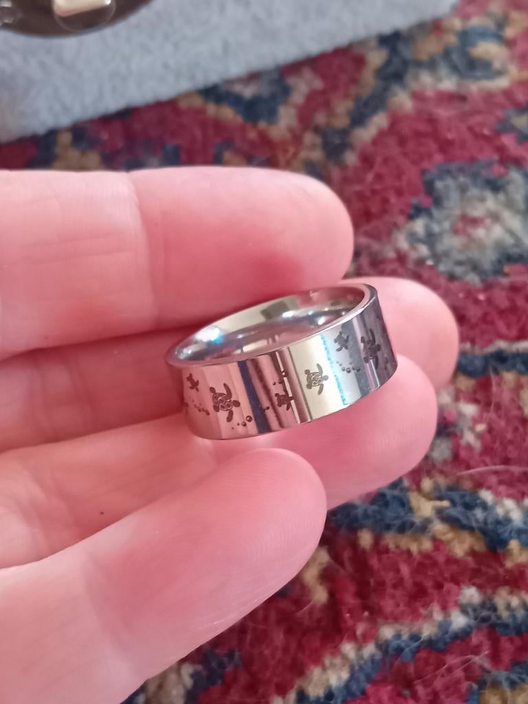 Bewerkte schildpad ring, maat 19, Sieraden, Tassen en Uiterlijk, Ringen, Ophalen of Verzenden, Nieuw, 19 tot 20, Dame of Heer