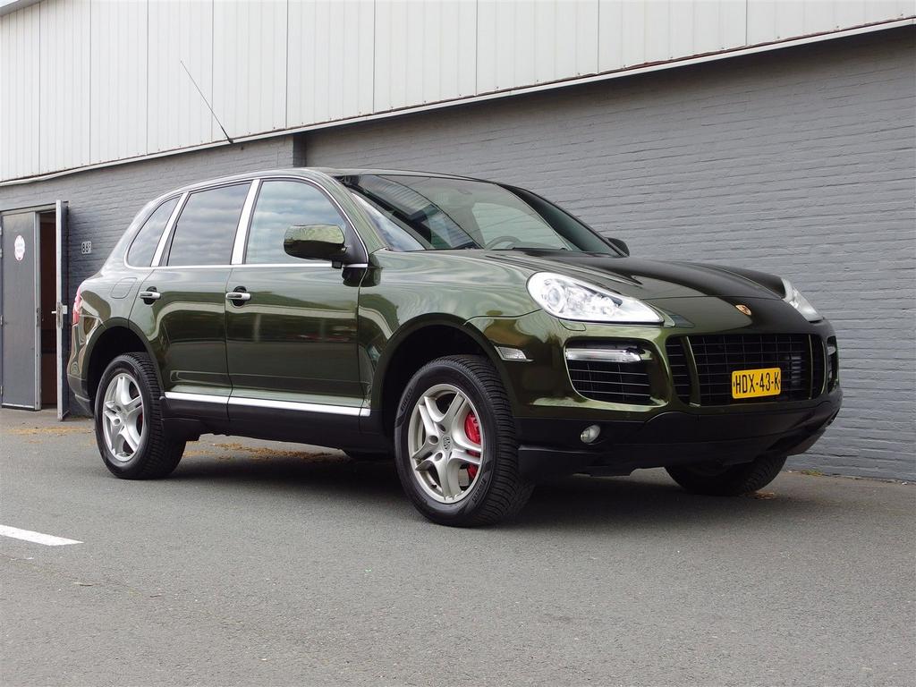Porsche Cayenne Turbo 4.8L V8 2007 Zeer mooi /APK / BTW, Auto's, Porsche, Automaat, Cayenne, 496 pk, Zwart