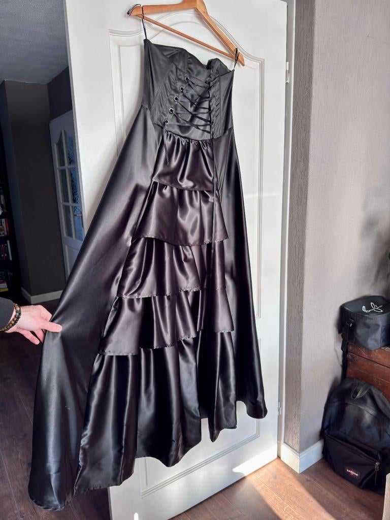 Galajurk maat S, Ophalen of Verzenden, Zo goed als nieuw, Zwart, Galajurk