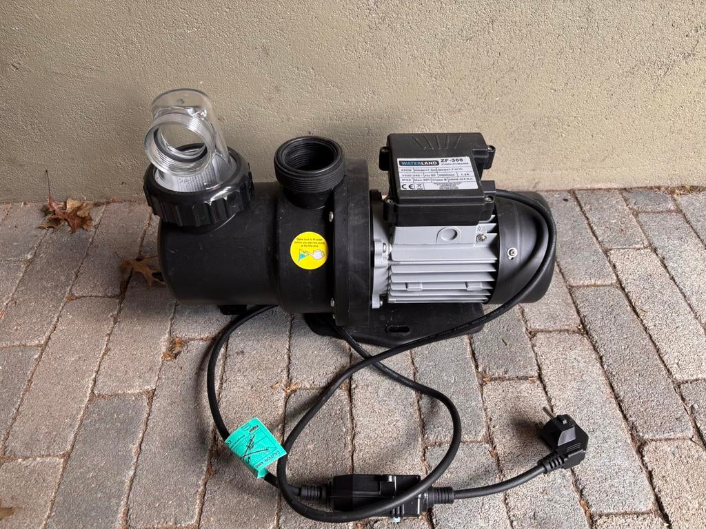 Te koop Waterland ZF-300 waterpomp., Ophalen of Verzenden, Zo goed als nieuw