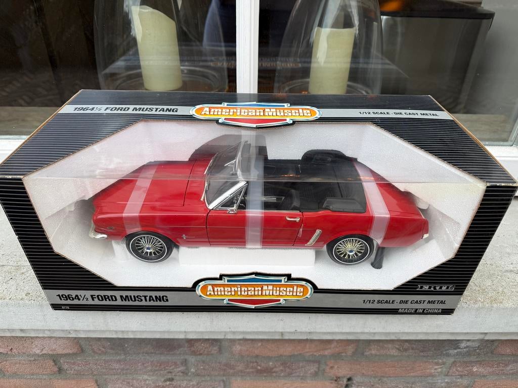 1:12 Ford Mustang Cabrio rood 1964 Ertl, Auto, USA, Nieuw, Ophalen of Verzenden