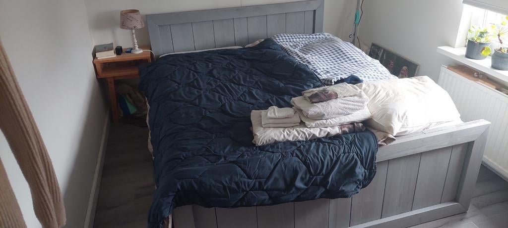 Tweepersoonsbed grijs steigerhout, Gebruikt, Tweepersoons, Ophalen of Verzenden, 160 cm