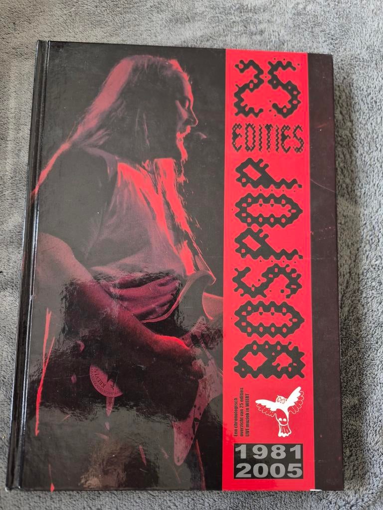 Bospop 25 Edities 1981-2005 Boek, Boeken, Muziek, Zo goed als nieuw, Artiest, Ophalen of Verzenden