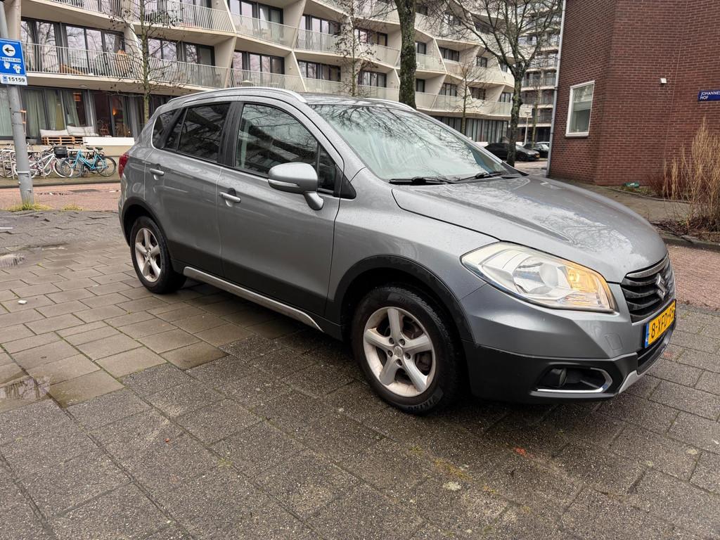 Suzuki SX4 S-Cross 1.6 DDiS Exclusive Panorama Cruise Trekha, Voorwielaandrijving, Euro 5, Stof, Gebruikt