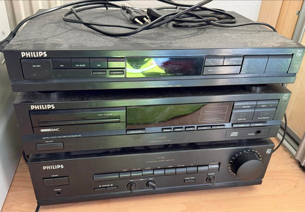 Philips 600 serie stereo set (FA650, CD600, FT650), Ophalen, Philips, Gebruikt, Losse componenten