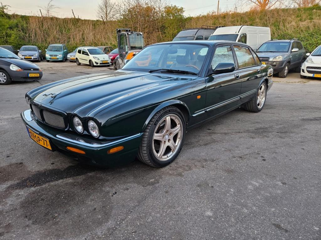 Jaguar XJR 4.0 bijtellingsvriendelijk ! (bj 1999, automaat), Automaat, 0 cilinders, Gebruikt, 4000 cc