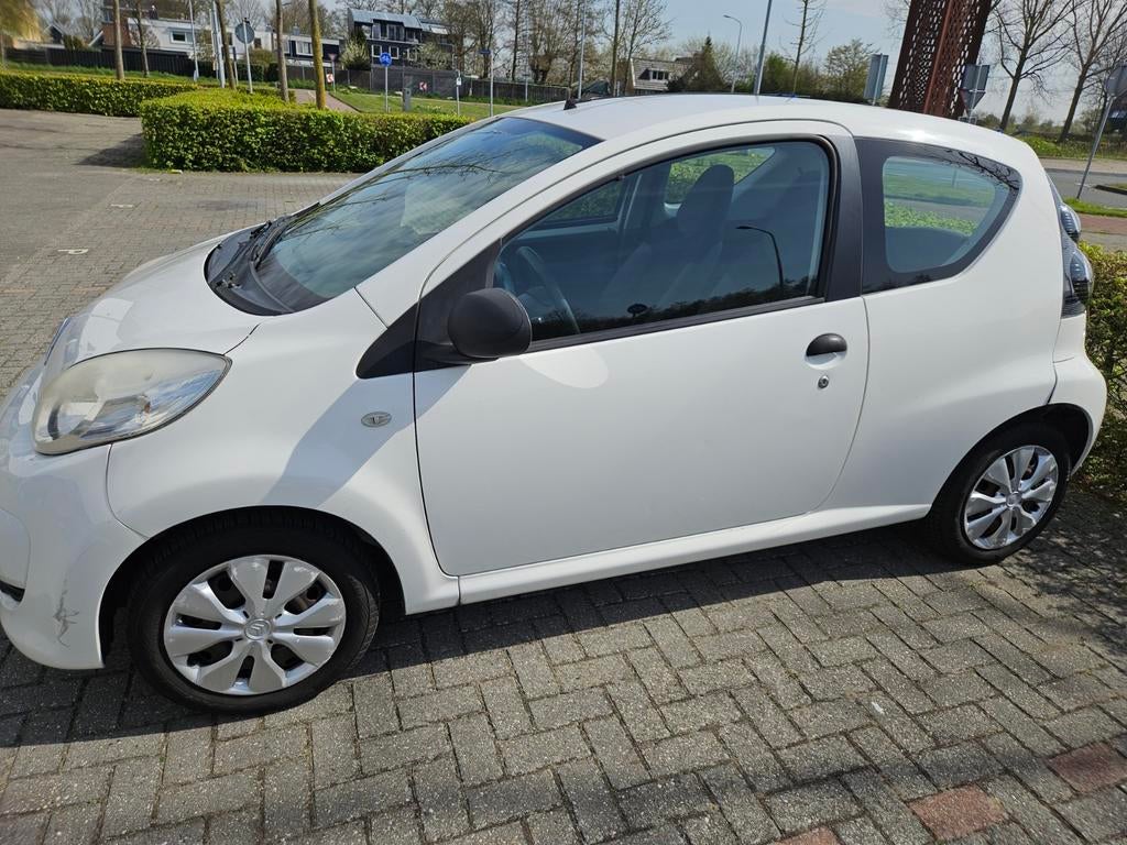 Citroën C1 1.0 3-DRS 2010 Wit, Voorwielaandrijving, Stof, 4 stoelen, C1