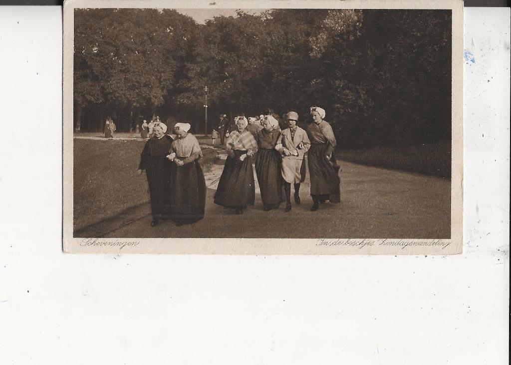 Scheveningen Schev Boschjes Zondagswandeling naar Bergum, Ophalen of Verzenden, Voor 1920, Gelopen, Zuid-Holland