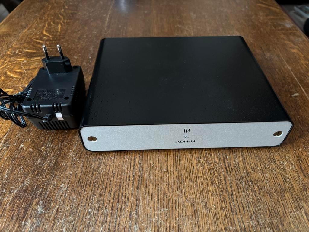 Monrio ADN-N phone versterker mm/mc, Ophalen, Zo goed als nieuw, Overige merken