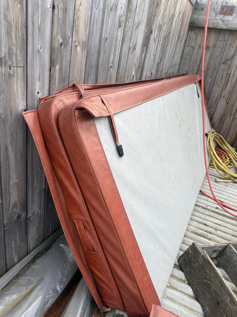 Jacuzzi cover deksel 2.03 x 2.66 3 stuks, Ophalen, Zo goed als nieuw