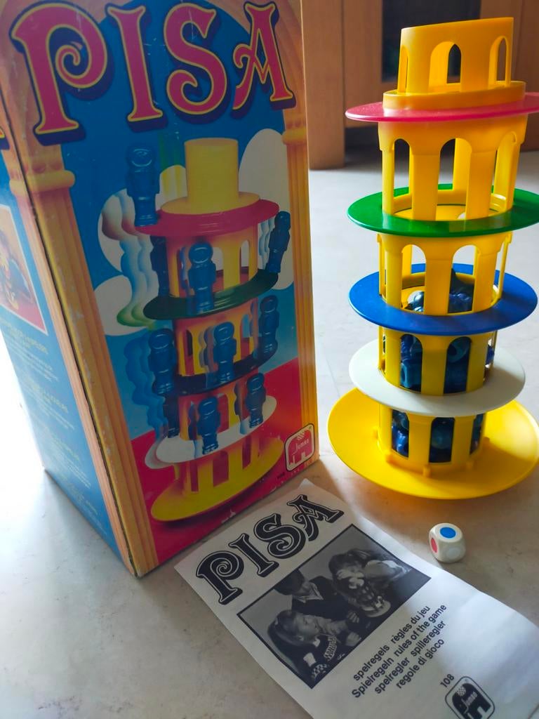 Spel: Pisa. Alles geheel compleet., Ophalen of Verzenden, Zo goed als nieuw