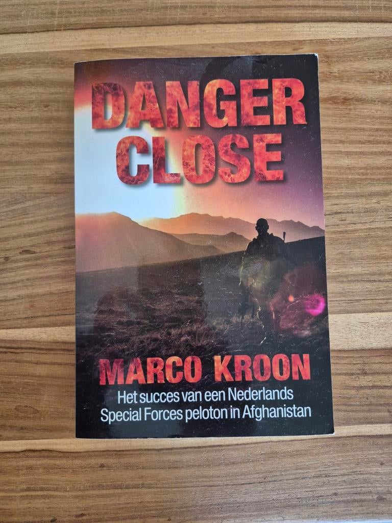 Marco Kroon - Danger Close - Gesigneerd exemplaar, Gelezen, Marco Kroon, Verzenden, Landmacht