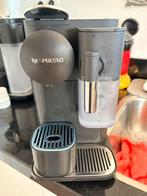 Nespresso lattisima one, Witgoed en Apparatuur, Koffiezetapparaten, Ophalen, Zo goed als nieuw, Koffiemachine