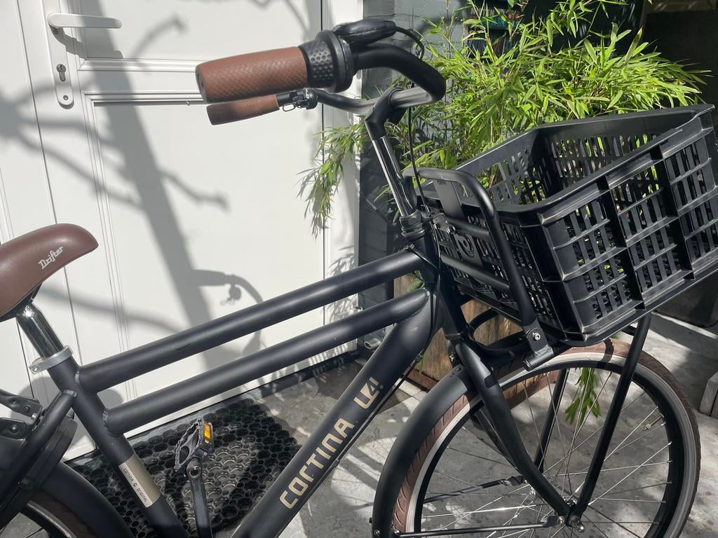 Cortina U4 Jongensfiets met Krat 24 inch, Fietsen en Brommers, Ophalen, Gebruikt, 24 inch, Handrem