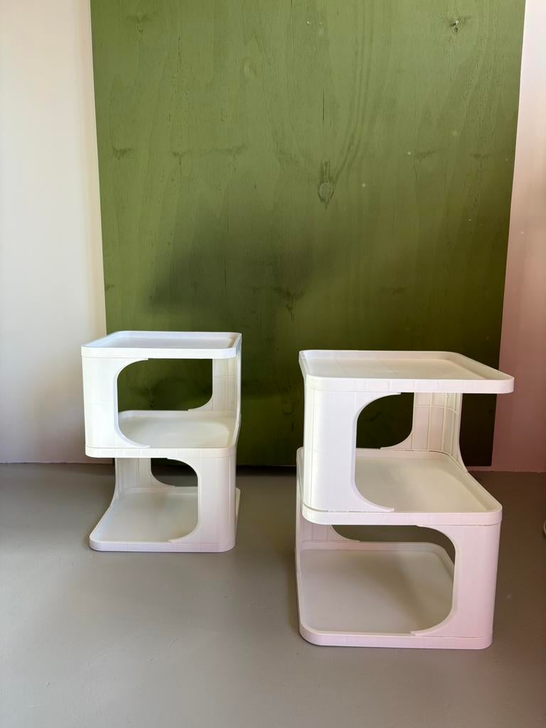 Fair Holland Space Age bijzettafeltje nachtkastje, Kunststof, Holland, Ophalen of Verzenden, Zo goed als nieuw