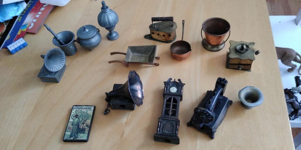 tinnen ,koperen enz  kleine   voorwerpen  voor /letterbak, Hobby en Vrije tijd, Ophalen of Verzenden, Gebruikt, Overige typen