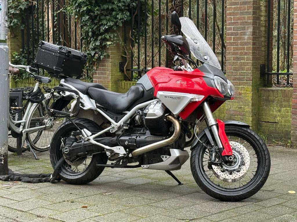 Moto Guzzi Stelvio 1200, Motoren, Motoren | Moto Guzzi, 2 cilinders, Motorrijbewijs A, Particulier, Meer dan 35 kW