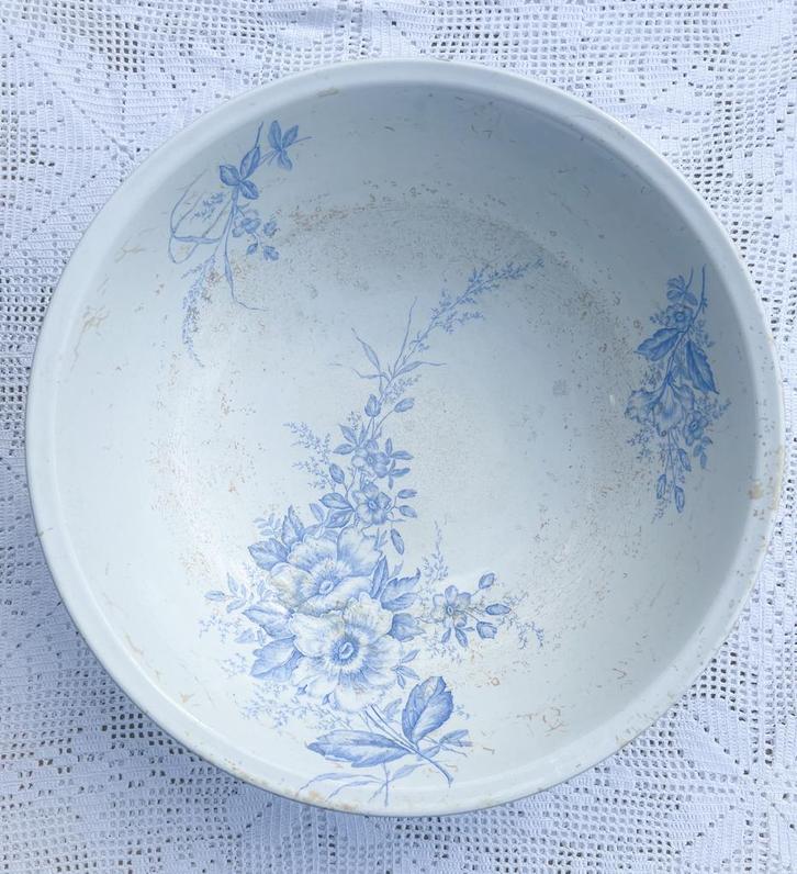 Brocante kom waskom fruitschaal societé Ceramique Maestricht, Antiek en Kunst, Antiek | Schalen, Ophalen of Verzenden