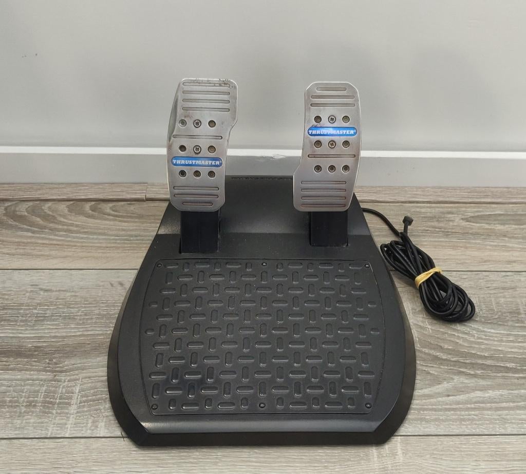 Thrustmaster T300 Pedalen (2-Pedal) Racestuur Playseat, Ophalen of Verzenden, Gebruikt, Thustmaster