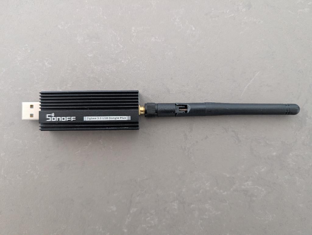 Sonoff Zigbee 3.0 USB Dongle Plus (ZBDongle-P), Hobby en Vrije tijd, Elektronica-componenten, Ophalen of Verzenden, Zo goed als nieuw