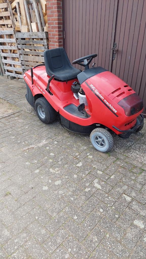HVC Garden machines zitmaaier T 13-85 HD Lux motor schade!!, Tuin en Terras, Zitmaaiers, Ophalen, Gebruikt, HVC Garden machines
