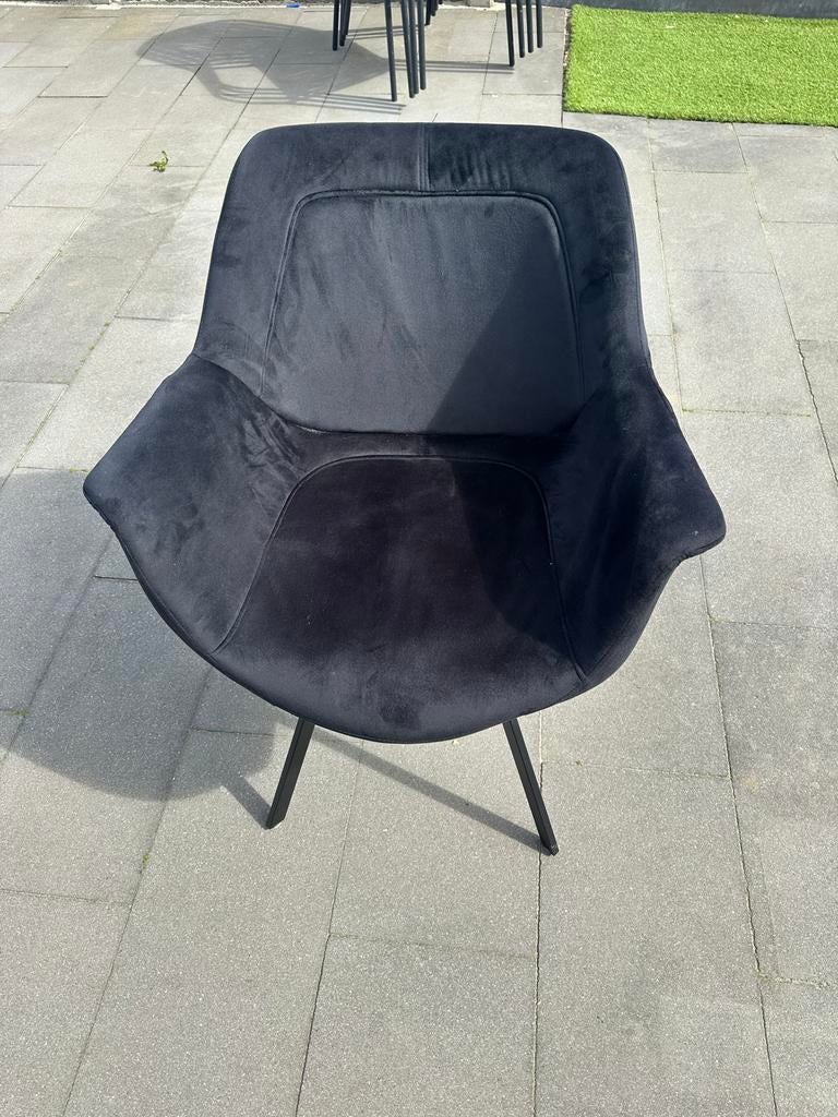 6 suède stoelen, waarvan 1 met lichte schade aan onderstel, Gebruikt, Zwart, Ophalen of Verzenden, Stof