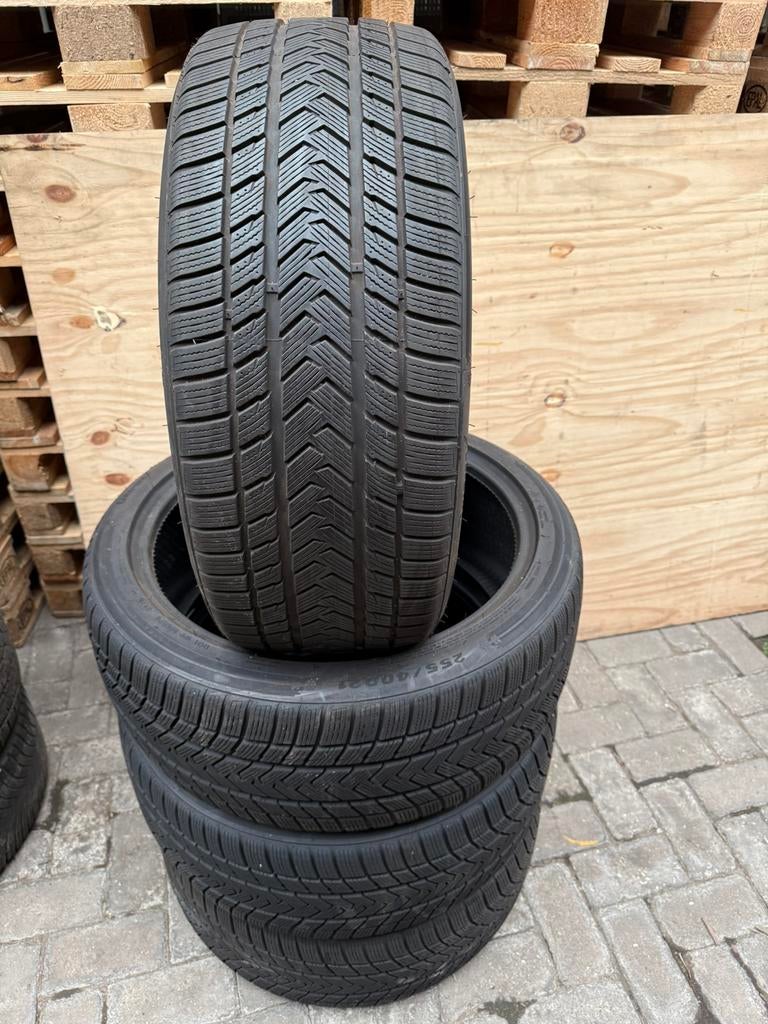 4 st. Gebruikte Winterbanden 255-40-21, Ophalen, 255 mm, Band(en), 21 inch