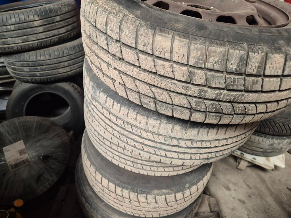Banden en velgen voor Ford Fiesta 175/65R14, Ophalen, Gebruikt