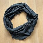 Gebreide ronde sjaal met glitter, Ophalen of Verzenden, Zo goed als nieuw, Maat 46/48 (XL) of groter, Sjaal