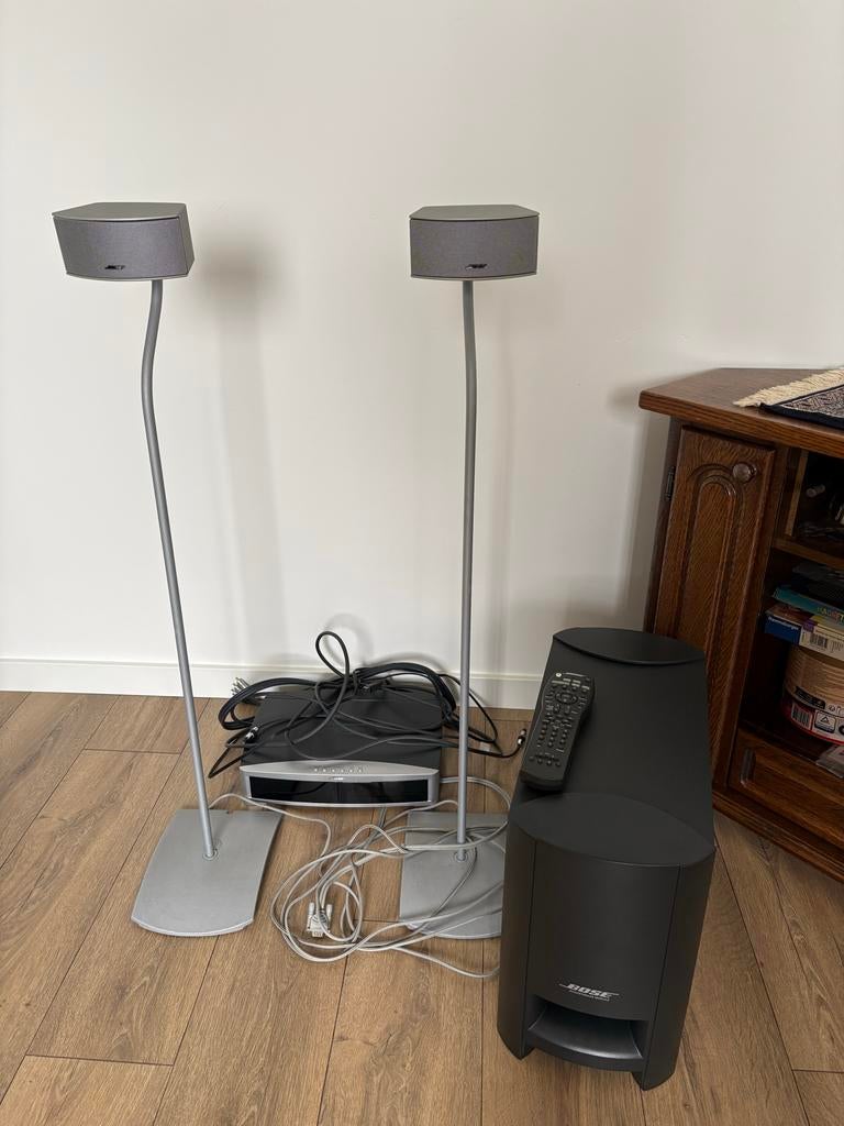 Bose media center 123 systeem met 2 hoge speakers, Ophalen, Gebruikt, Complete surroundset, Bose