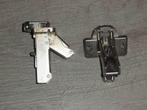 2x metalen Blum scharnier, > 180, Ophalen, Zo goed als nieuw