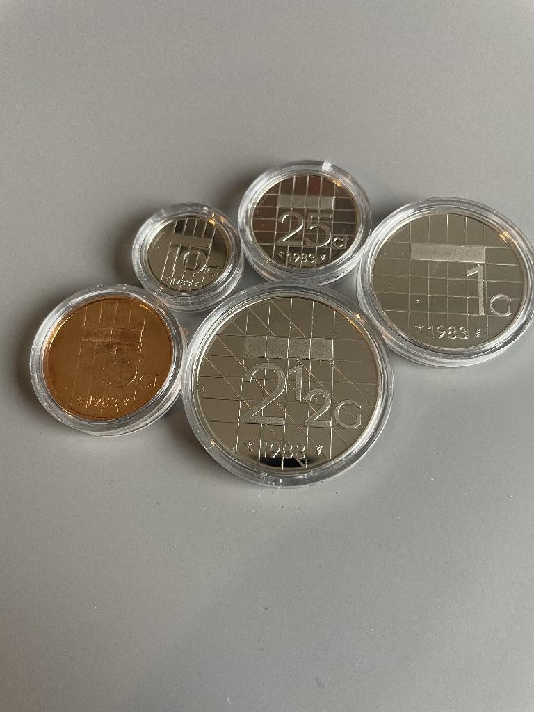 Jaarset 1983 proof in capsules, Ophalen of Verzenden, Koningin Beatrix, 2½ gulden, Setje
