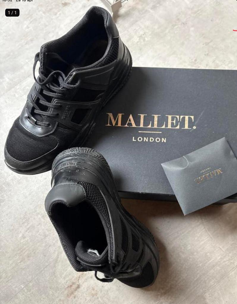 Mallet tijdloze sneakers zwart, Ophalen of Verzenden, Zo goed als nieuw, Zwart