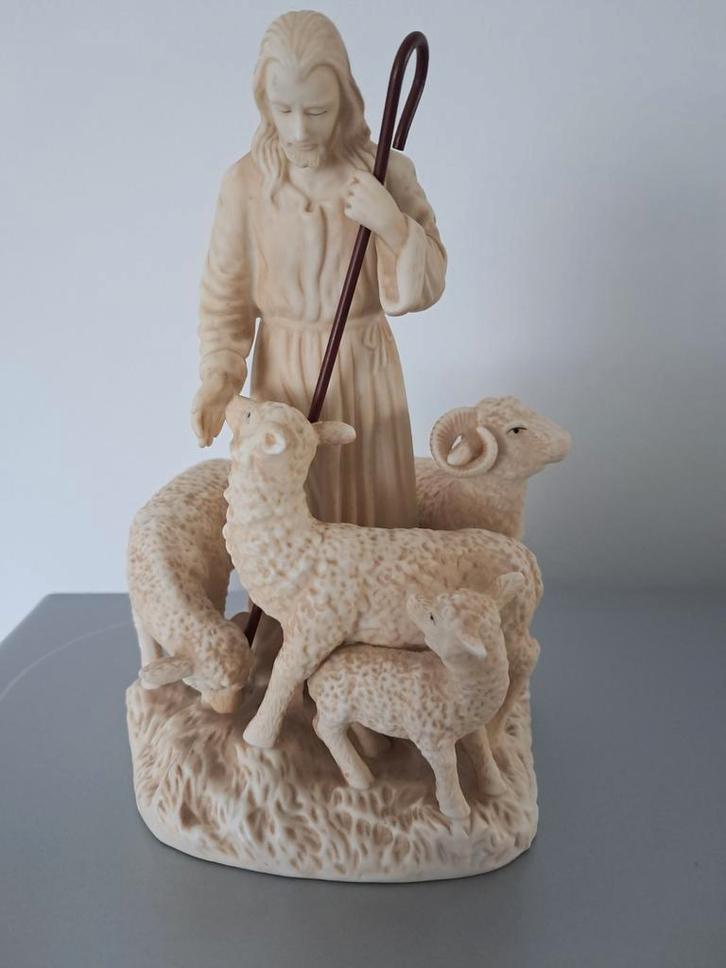 Het Goede Herder Beeld - Henry Van Wolfe, Verzamelen, Religie, Zo goed als nieuw, Christendom | Protestants, Beeld(je), Ophalen of Verzenden